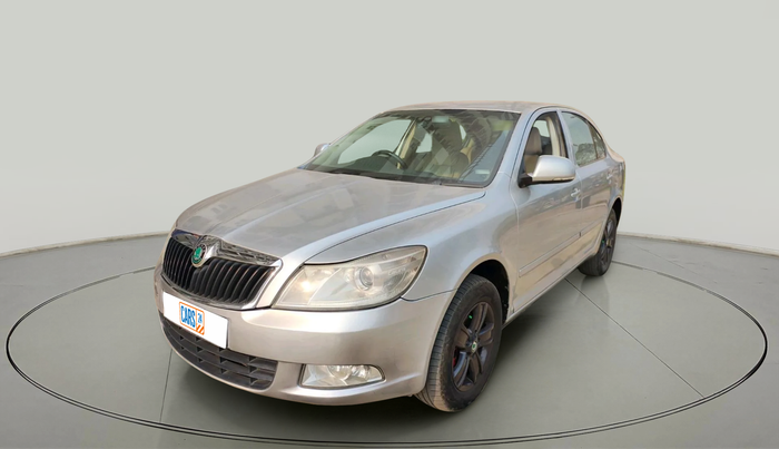 2011 Skoda Laura AMBIENTE 2.0 TDI CR AT, Diesel, Automatic, 1,87,564 km, exterior