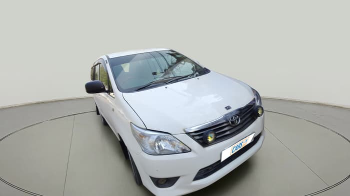 2015 Toyota Innova 2.5 G 8 STR, Diesel, Manual, 4,10,010 km, exterior