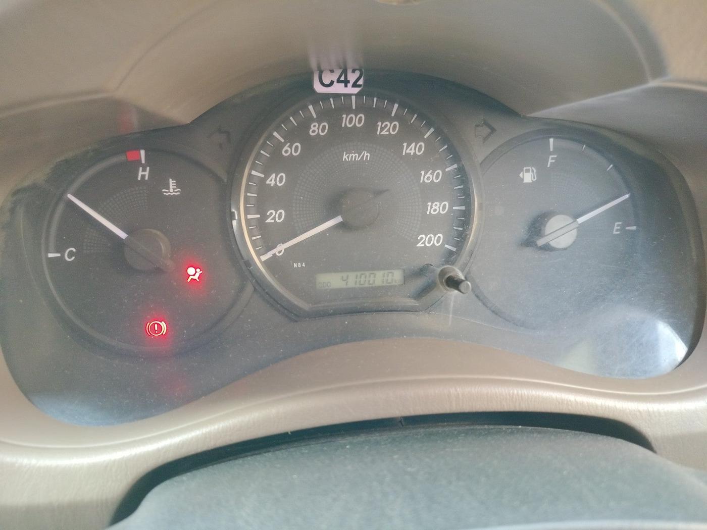 2015 Toyota Innova 2.5 G 8 STR, Diesel, Manual, 4,10,010 km, interior