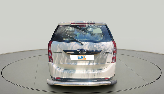 2015 Mahindra XUV500 W6, Diesel, Manual, 69,386 km, exterior
