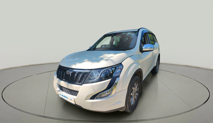 2015 Mahindra XUV500 W6, Diesel, Manual, 69,386 km, exterior