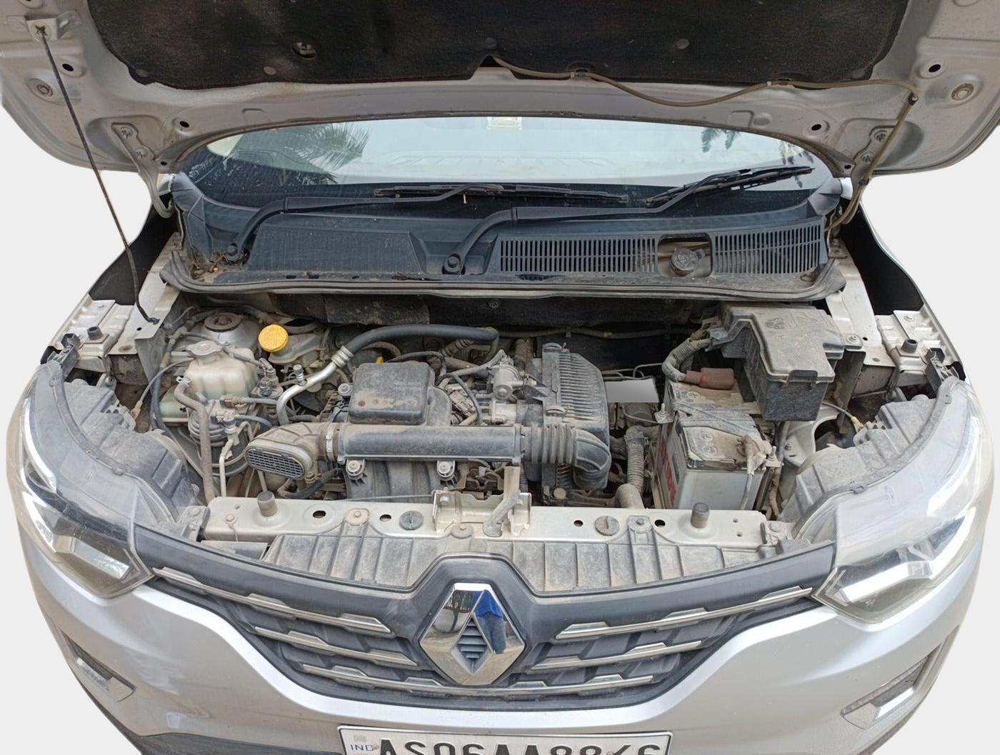 2020 Renault TRIBER RXZ, Petrol, Manual, 51,626 km, exterior