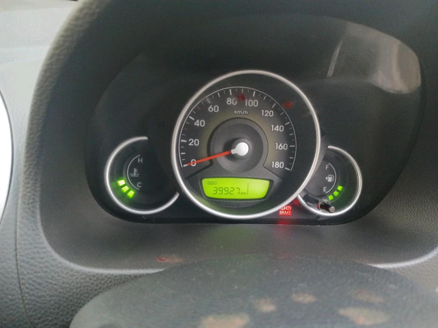2013 Hyundai Eon MAGNA +, Petrol, Manual, 39,927 km, interior