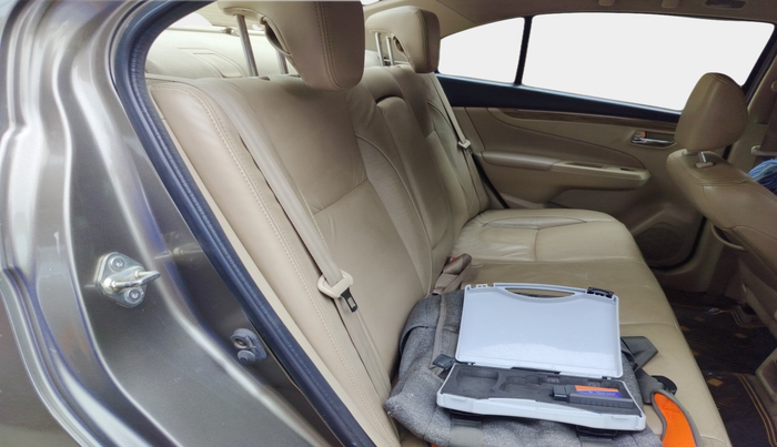 2019 Maruti Ciaz ALPHA  AT 1.5 SHVS PETROL, Petrol, Automatic, 80,810 km, interior