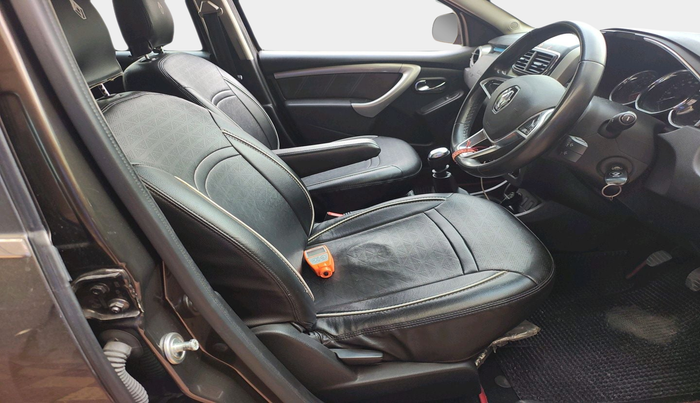 2020 Renault Duster RXZ 1.5 PETROL MT, Petrol, Manual, 81,376 km, interior