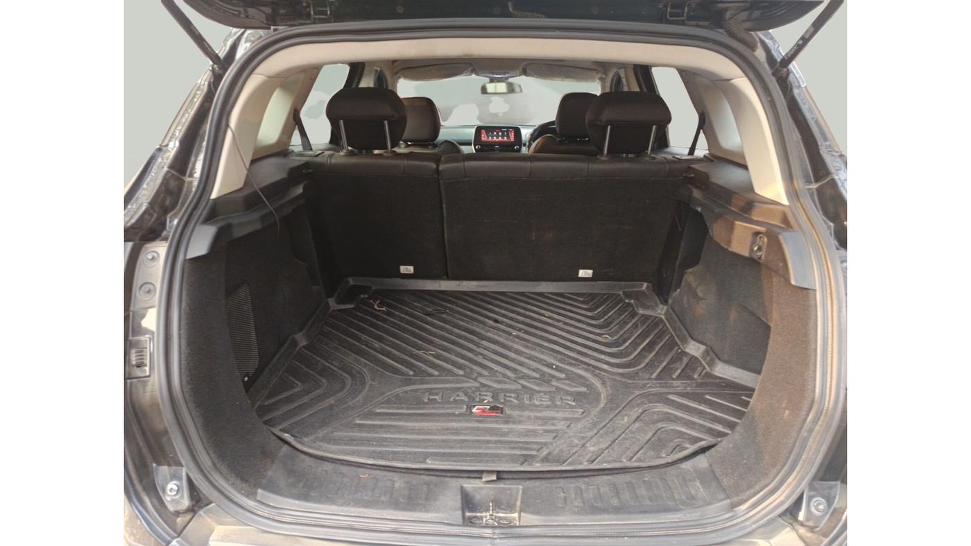 2020 Tata Harrier XZA PLUS 2.0L DARK EDITION, Diesel, Automatic, 51,941 km, exterior