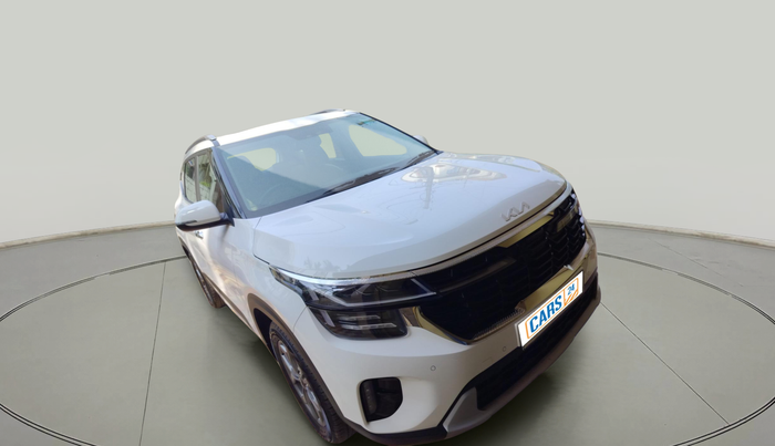 2024 KIA SELTOS  HTX 1.5 PETROL MT, Petrol, Manual, 8,806 km, exterior