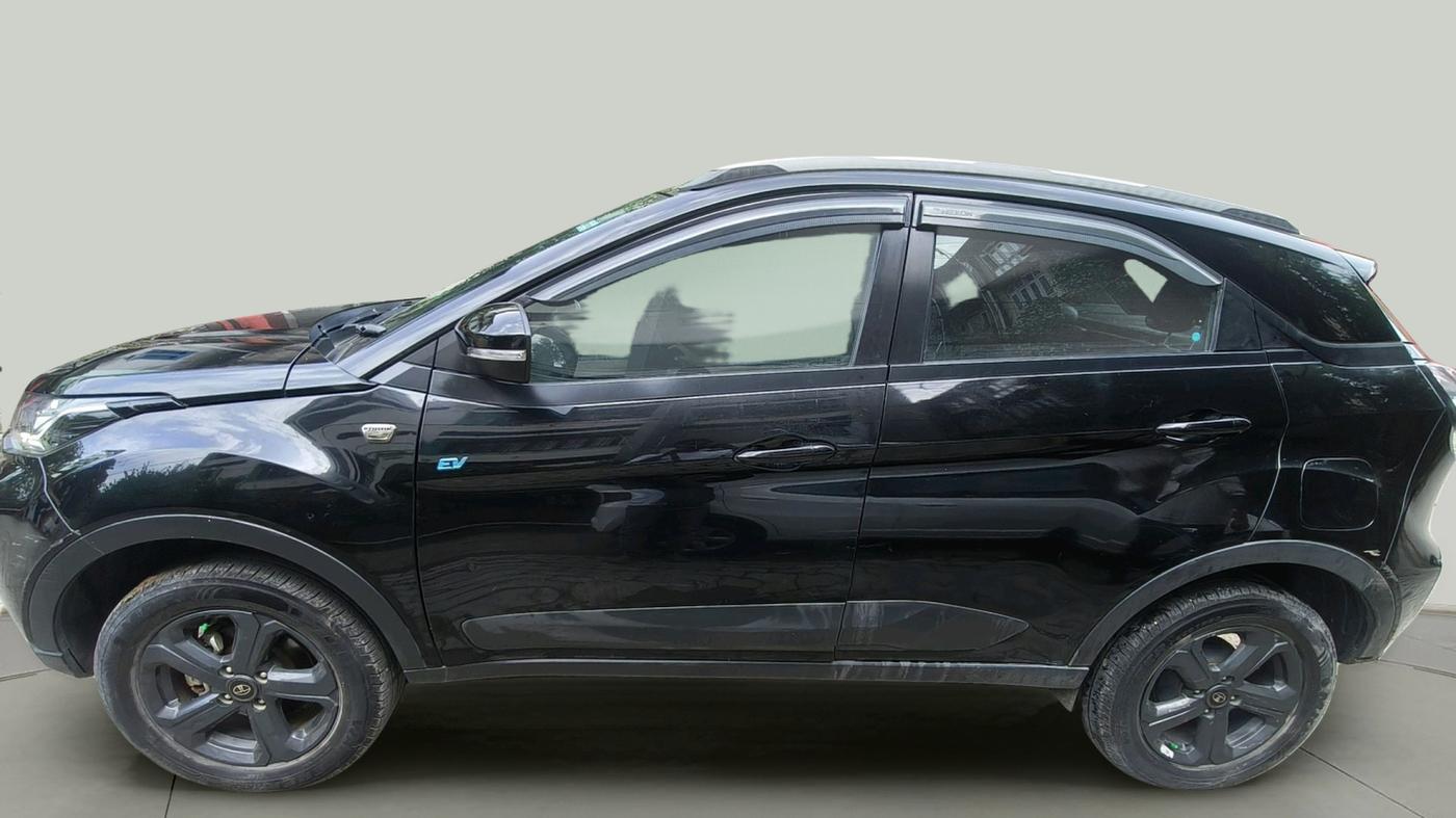 2022 Tata NEXON EV XZ PLUS DARK EDITION, Electric, Automatic, 65,000 km, exterior