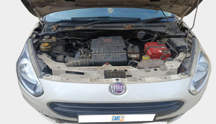 2014 Fiat Punto EVO ACTIVE 1.2, Petrol, Manual, 1,27,414 km, exterior