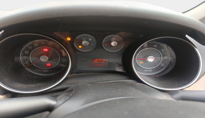 2014 Fiat Punto EVO ACTIVE 1.2, Petrol, Manual, 1,27,414 km, interior