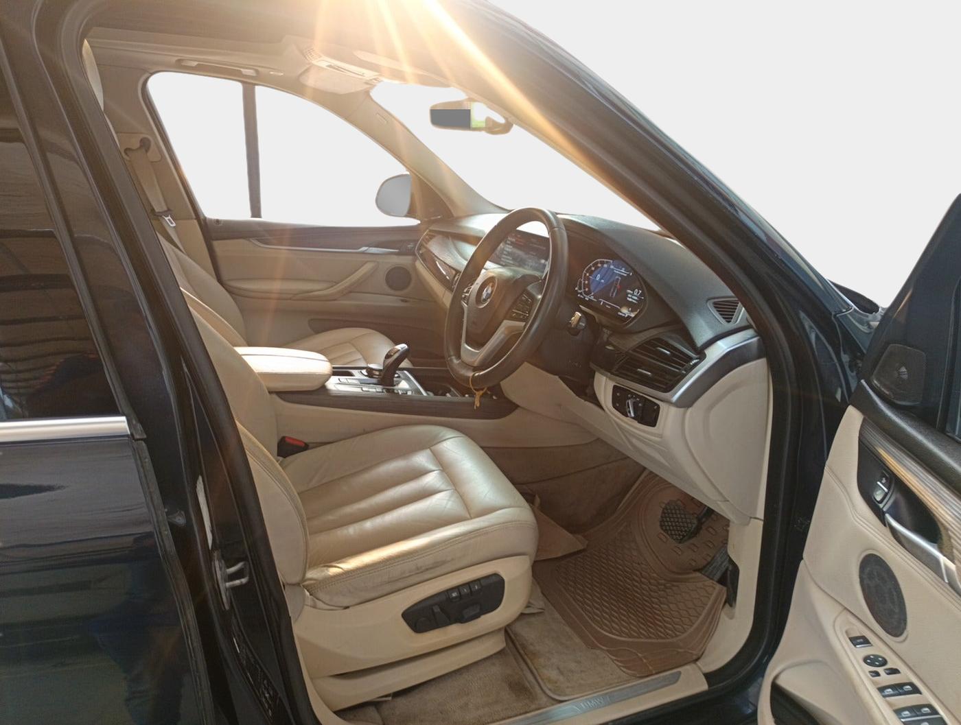 2015 BMW X5 XDRIVE 30 D, Diesel, Automatic, 1,42,303 km, interior