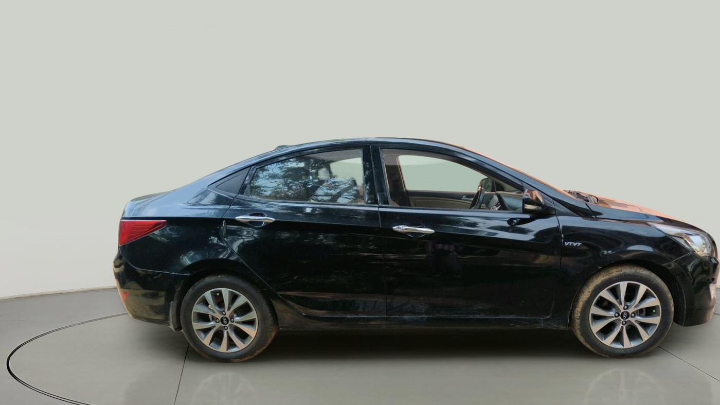 2015 Hyundai Verna FLUIDIC 4S 1.6 VTVT S(O), Petrol, Manual, 84,854 km, exterior