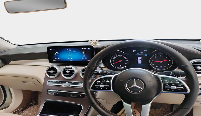 2020 Mercedes Benz GLC CLASS 220d 4MATIC , Diesel, Automatic, 1,06,093 km, interior
