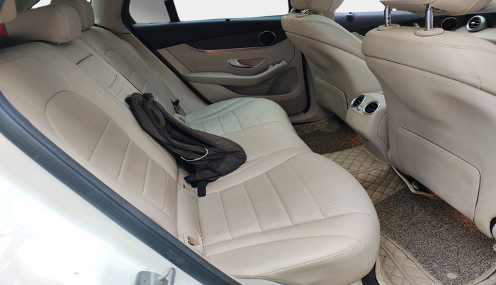 2020 Mercedes Benz GLC CLASS 220d 4MATIC , Diesel, Automatic, 1,06,093 km, interior