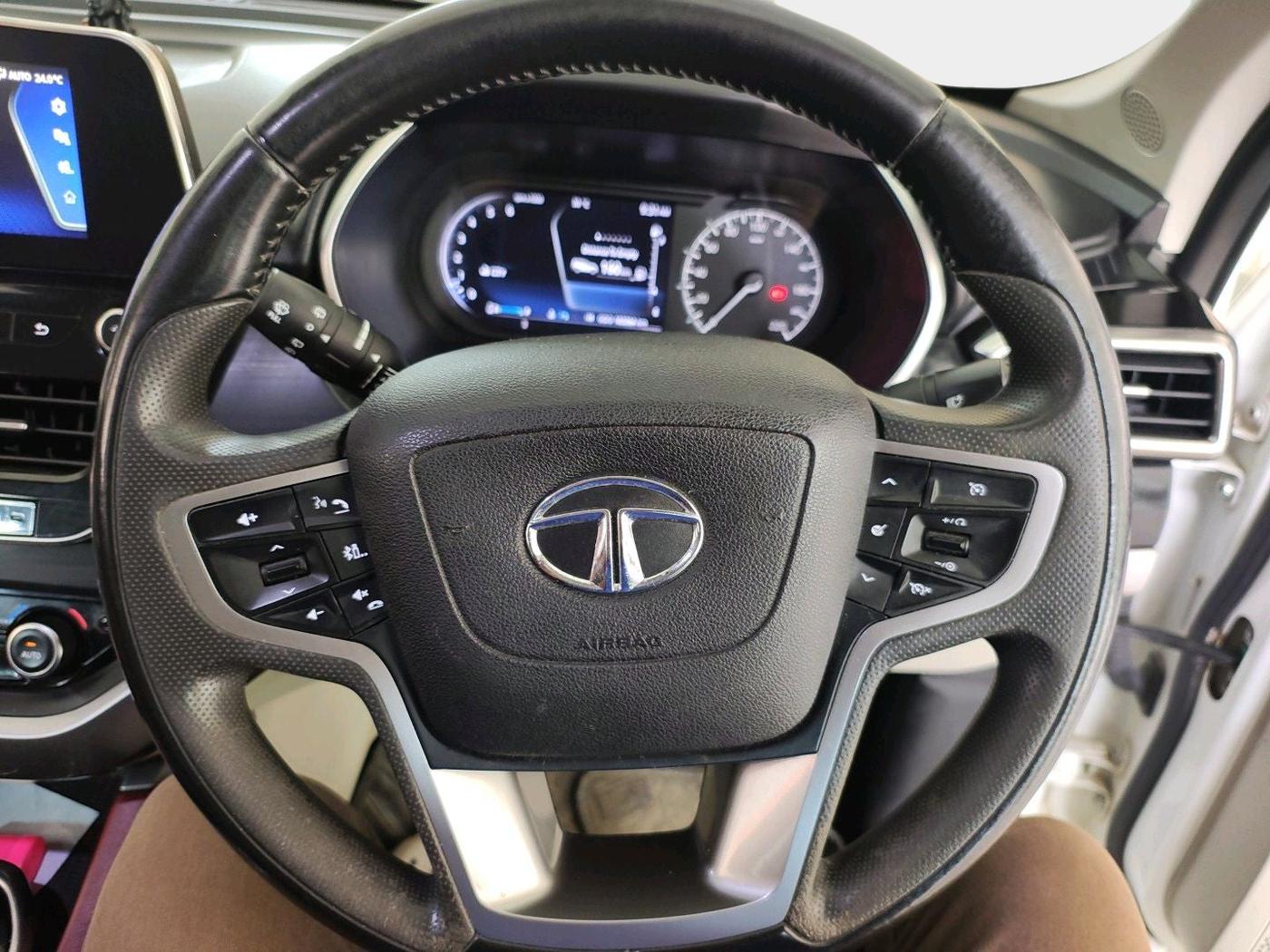 2021 Tata Safari XZ PLUS, Diesel, Manual, 1,04,664 km, interior