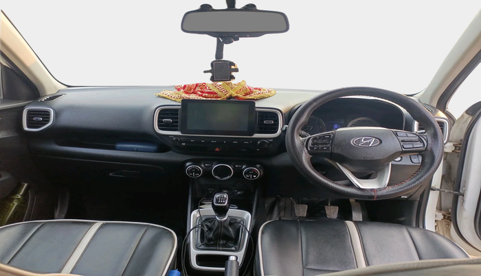 2020 Hyundai VENUE SX(O) 1.4 CRDI, Diesel, Manual, 1,32,305 km, interior