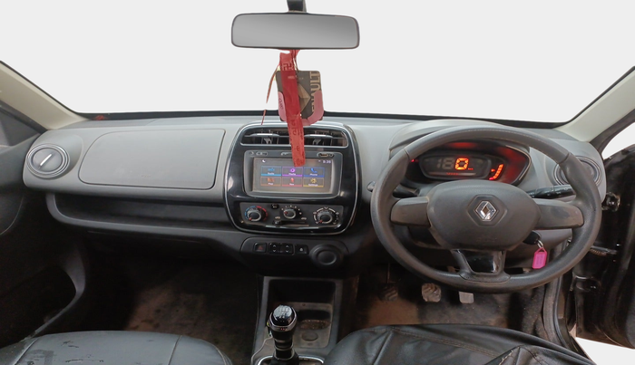 2018 Renault Kwid RXT 1.0 (O), Petrol, Manual, 72,096 km, interior
