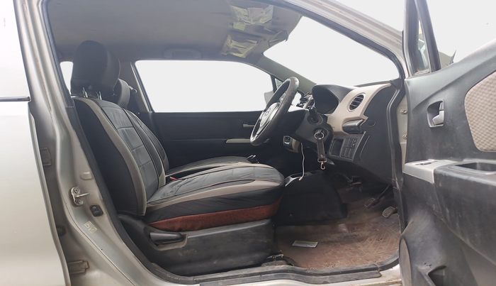 2014 Maruti Wagon R 1.0 LXI, Petrol, Manual, 72,148 km, interior