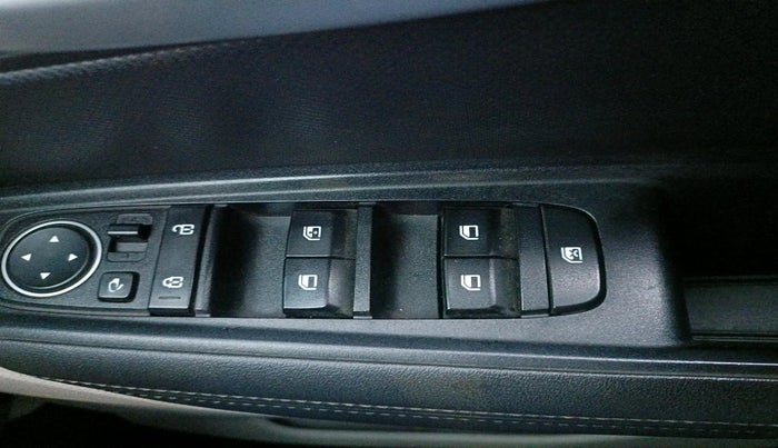 2022 KIA SONET HTX 1.5, Diesel, Manual, 41,932 km, interior