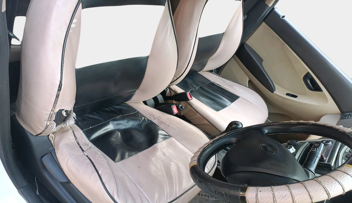 2013 Hyundai Eon ERA +, Petrol, Manual, 58,038 km, interior