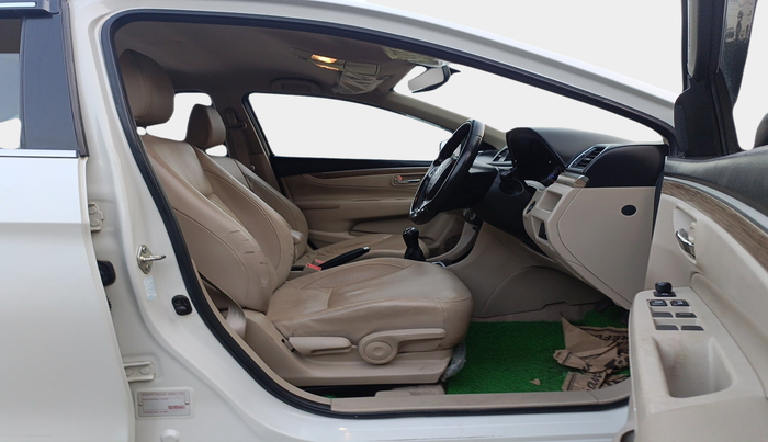 2022 Maruti Ciaz ALPHA 1.5 SHVS PETROL, Petrol, Manual, 41,441 km, interior