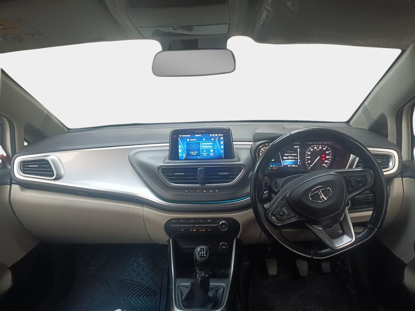 2022 Tata ALTROZ XZ PLUS DIESEL, Diesel, Manual, 43,726 km, interior