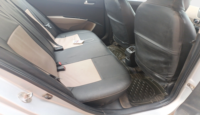 2015 Hyundai Xcent S 1.2, Petrol, Manual, 63,459 km, interior