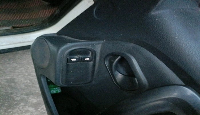 2015 Renault Duster 85 PS RXE DIESEL, Diesel, Manual, 65,280 km, interior