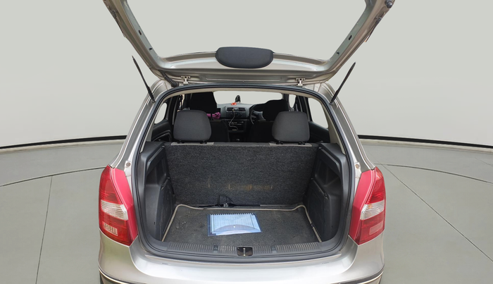 2012 Skoda Fabia ACTIVE PLUS 1.2 MPI, Petrol, Manual, 1,02,872 km, exterior