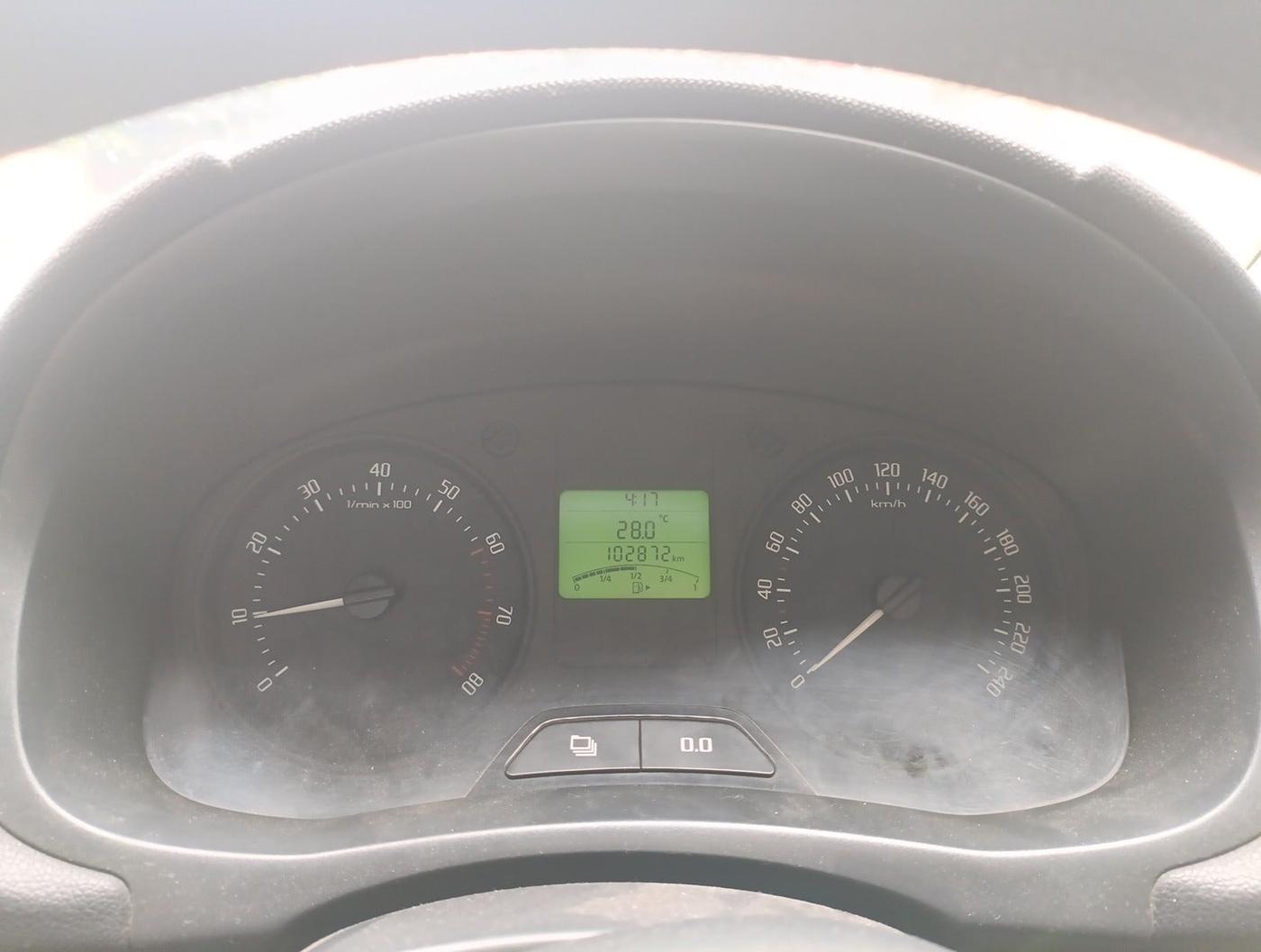 2012 Skoda Fabia ACTIVE PLUS 1.2 MPI, Petrol, Manual, 1,02,872 km, interior