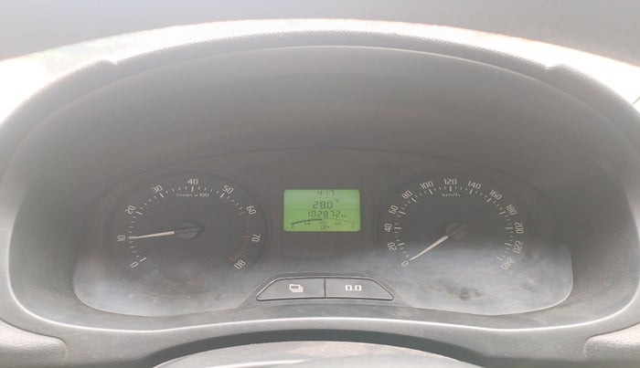 2012 Skoda Fabia ACTIVE PLUS 1.2 MPI, Petrol, Manual, 1,02,872 km, interior