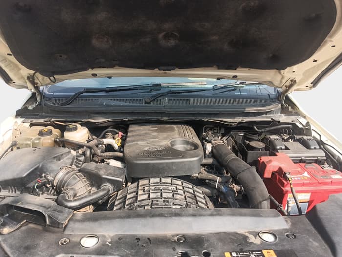 2018 Ford Endeavour TITANIUM 2.2 4X2 AT, Diesel, Automatic, 1,76,307 km, exterior