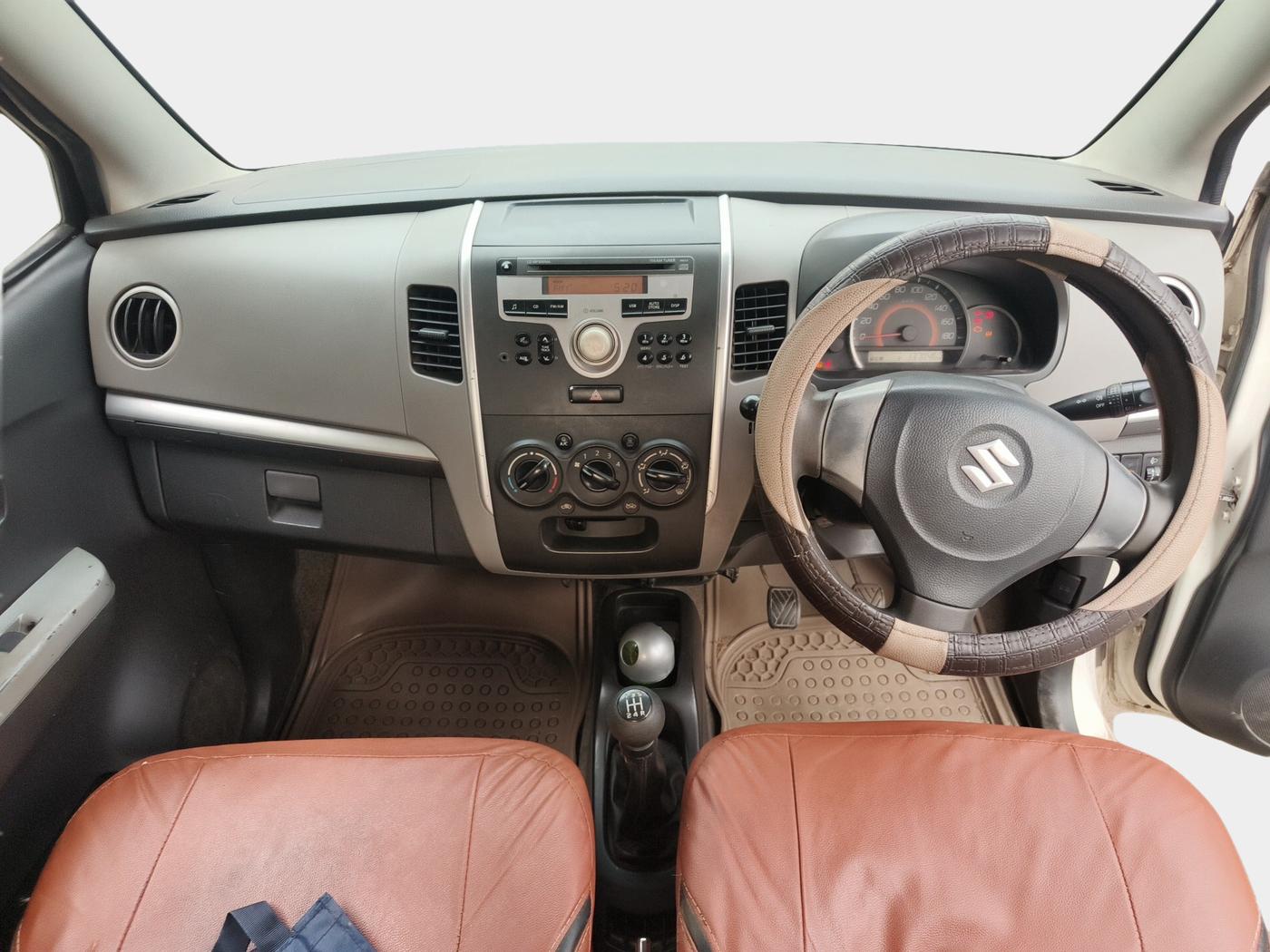 2011 Maruti Wagon R 1.0 VXI, Petrol, Manual, 1,37,049 km, interior