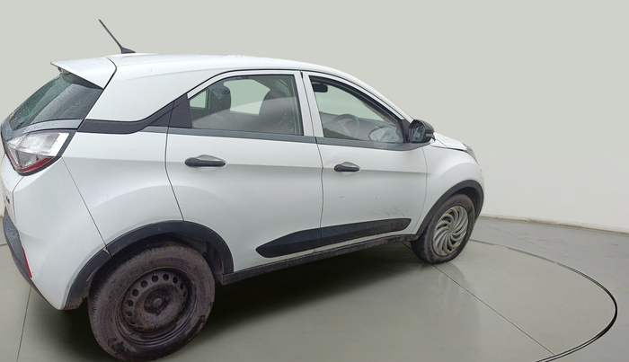 2018 Tata NEXON XM DIESEL, Diesel, Manual, 1,39,012 km, exterior