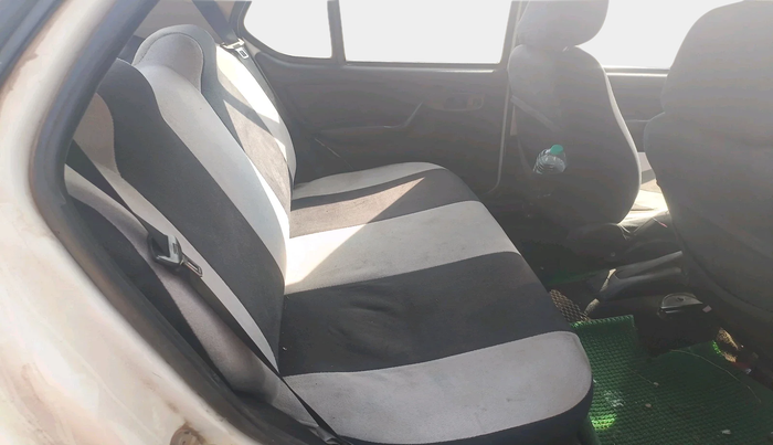 2016 Tata Indigo ECS LS TDI, Diesel, Manual, 1,68,339 km, interior