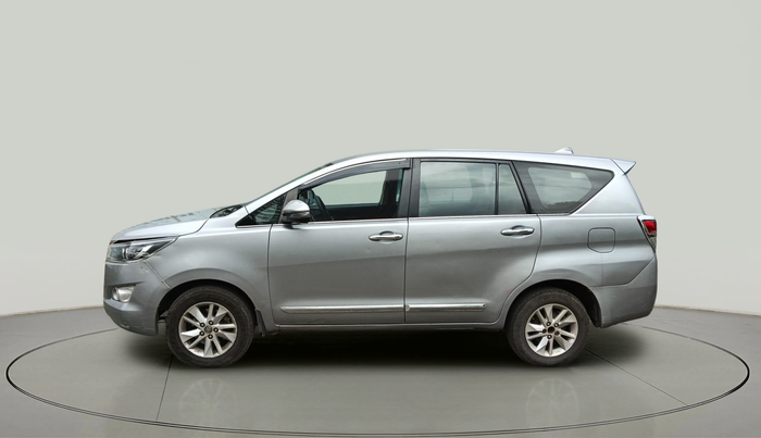 2017 Toyota Innova Crysta 2.4 VX 7 STR, Diesel, Manual, 1,75,000 km, exterior