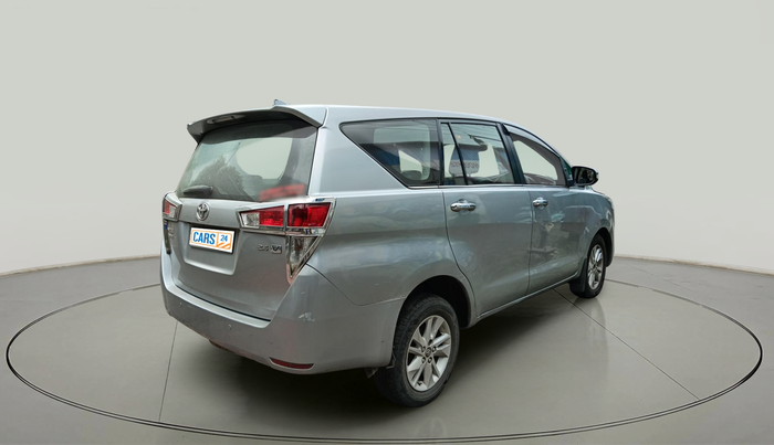 2017 Toyota Innova Crysta 2.4 VX 7 STR, Diesel, Manual, 1,75,000 km, exterior
