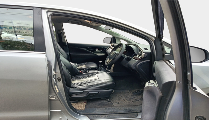 2017 Toyota Innova Crysta 2.4 VX 7 STR, Diesel, Manual, 1,75,000 km, interior