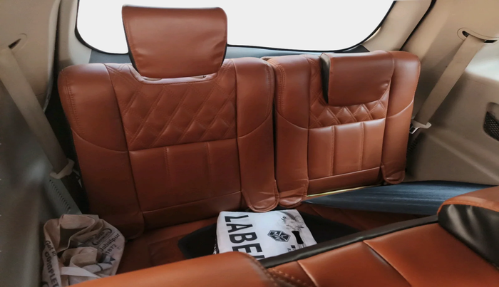 2015 Mahindra XUV500 W6, Diesel, Manual, 63,140 km, interior