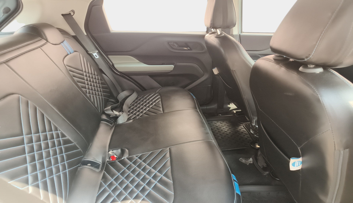 2022 Tata PUNCH ADVENTURE MT, Petrol, Manual, 23,571 km, interior