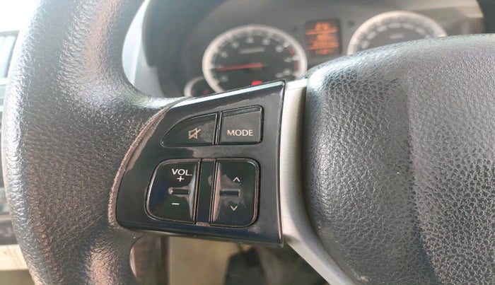 2013 Maruti Swift ZXI, Petrol, Manual, 87,041 km, interior