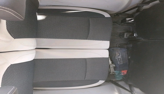 2019 Renault TRIBER RXZ, Petrol, Manual, 27,649 km, interior