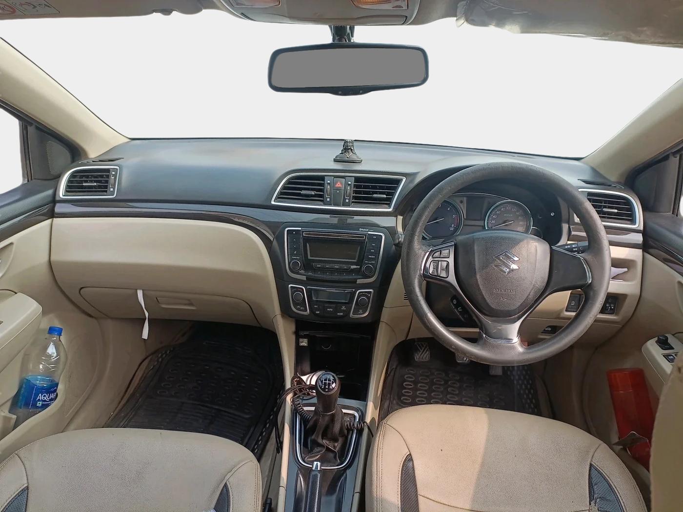2015 Maruti Ciaz ZDI, Diesel, Manual, 1,21,000 km, interior