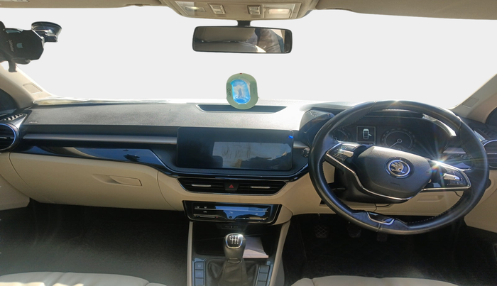 2022 Skoda SLAVIA Ambition Plus 1.0 TSI MT, Petrol, Manual, 46,654 km, interior