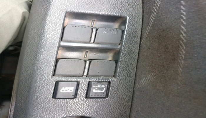 2011 Maruti Ritz VDI, Diesel, Manual, 1,56,739 km, interior