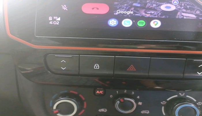 2021 Renault Kwid CLIMBER 1.0 (O), Petrol, Manual, 61,309 km, interior