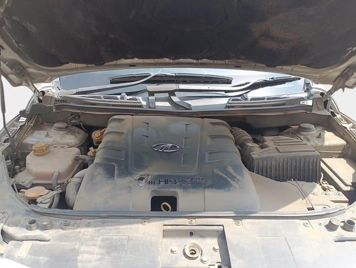 2015 Mahindra XUV500 W6, Diesel, Manual, 98,757 km, exterior