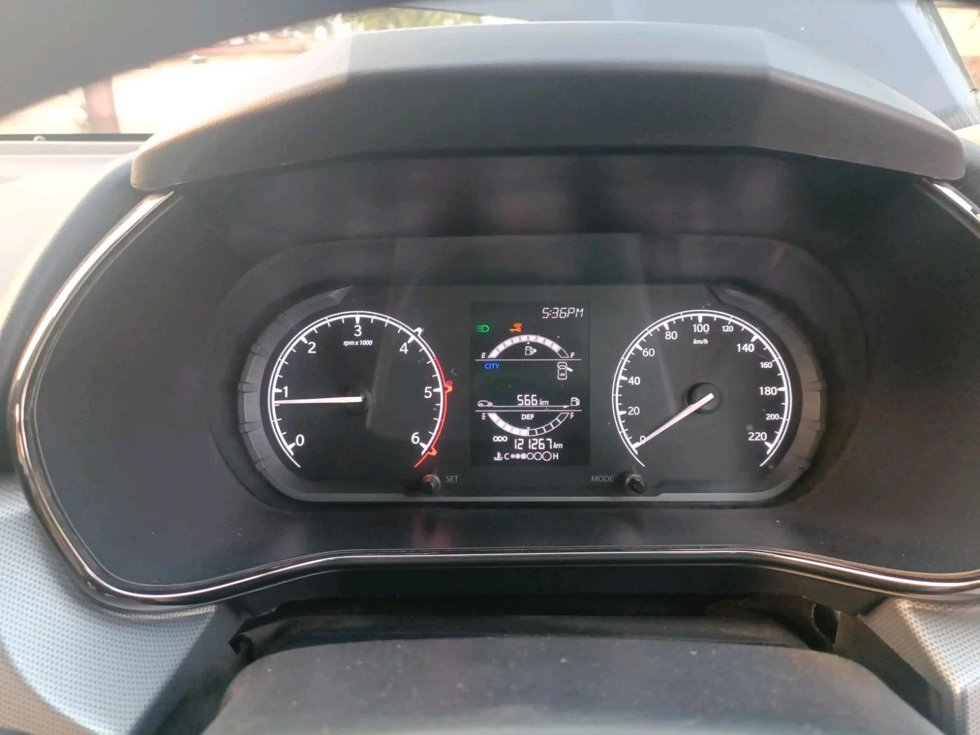2022 Tata Harrier XT PLUS 2.0L KRYOTEC DARK EDITON, Diesel, Manual, 1,21,267 km, interior