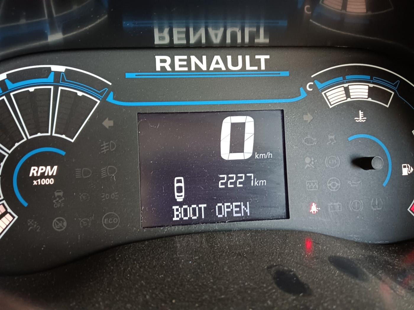 2024 Renault TRIBER RXT, Petrol, Manual, 2,237 km, interior
