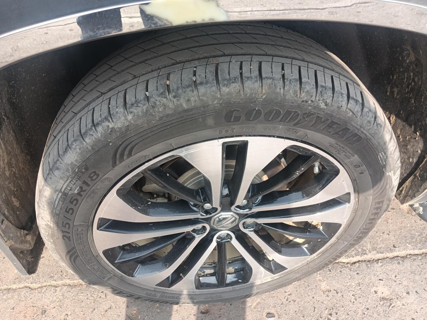 2022 MG HECTOR SHARP 2.0 DIESEL, Diesel, Manual, 57,981 km, tyre